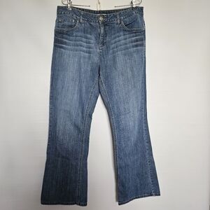 Tommy Hilfiger Bootcut Medium Wash Jeans (14R)